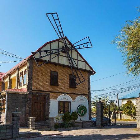 Stary Melnik Hotel Almatý Exterior foto