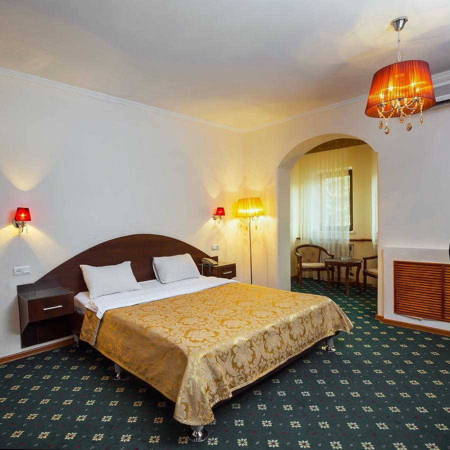 Stary Melnik Hotel Almatý Exterior foto